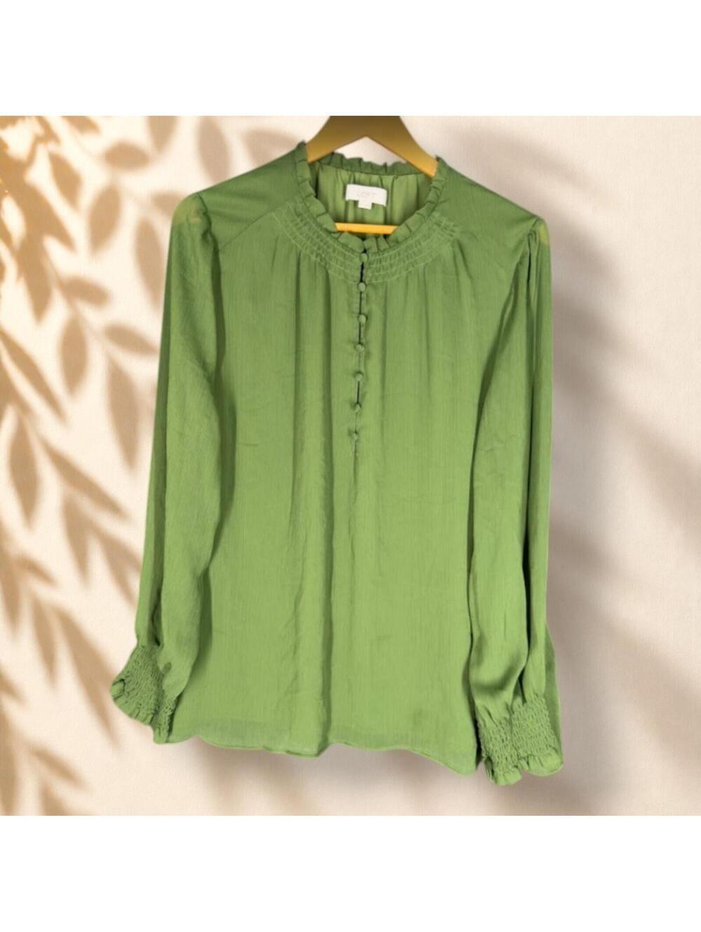 Loft Blouse Women M Medium Green Long Sleeve 1/2 Button Crew Neck Lined Casual